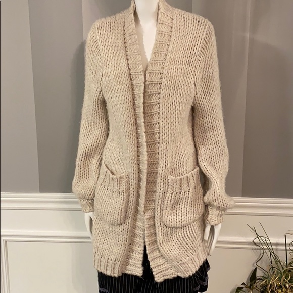 Volcolm Knit Cardigan - Picture 1 of 9